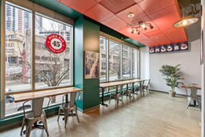 45th-stop-n-shop-poke-bar-45-gallery-006